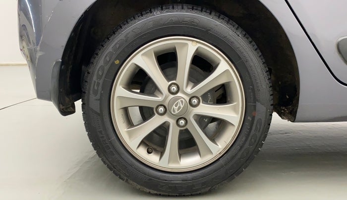 2015 Hyundai Grand i10 ASTA (O) 1.2 KAPPA VTVT, Petrol, Manual, 18,432 km, Right Rear Wheel