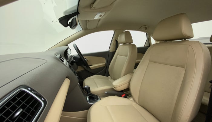 2016 Volkswagen Vento HIGHLINE TDI AT, Diesel, Automatic, 78,659 km, Right Side Front Door Cabin