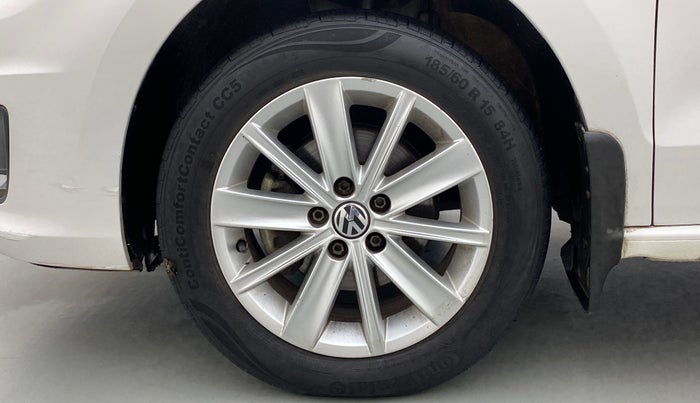 2016 Volkswagen Vento HIGHLINE TDI AT, Diesel, Automatic, 78,659 km, Left Front Wheel