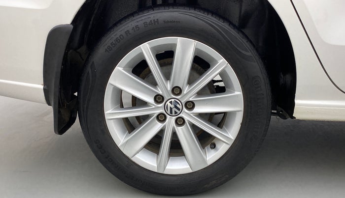 2016 Volkswagen Vento HIGHLINE TDI AT, Diesel, Automatic, 78,659 km, Right Rear Wheel