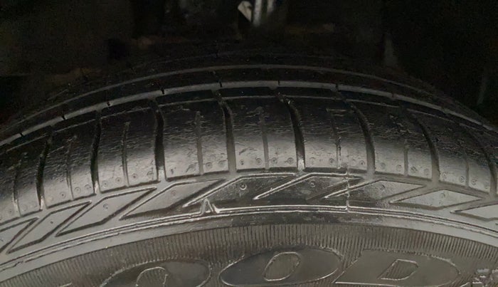 2021 Tata NEXON XZA PLUS SUNROOF PETROL, Petrol, Automatic, 51,798 km, Left Front Tyre Tread