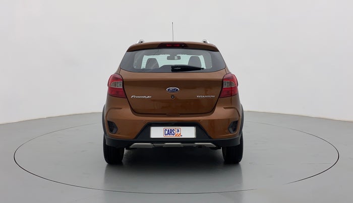 2019 Ford FREESTYLE TITANIUM + 1.2 TI-VCT, Petrol, Manual, 38,407 km, Back/Rear