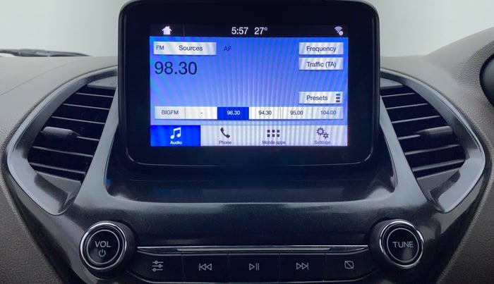 2019 Ford FREESTYLE TITANIUM + 1.2 TI-VCT, Petrol, Manual, 38,407 km, Infotainment System