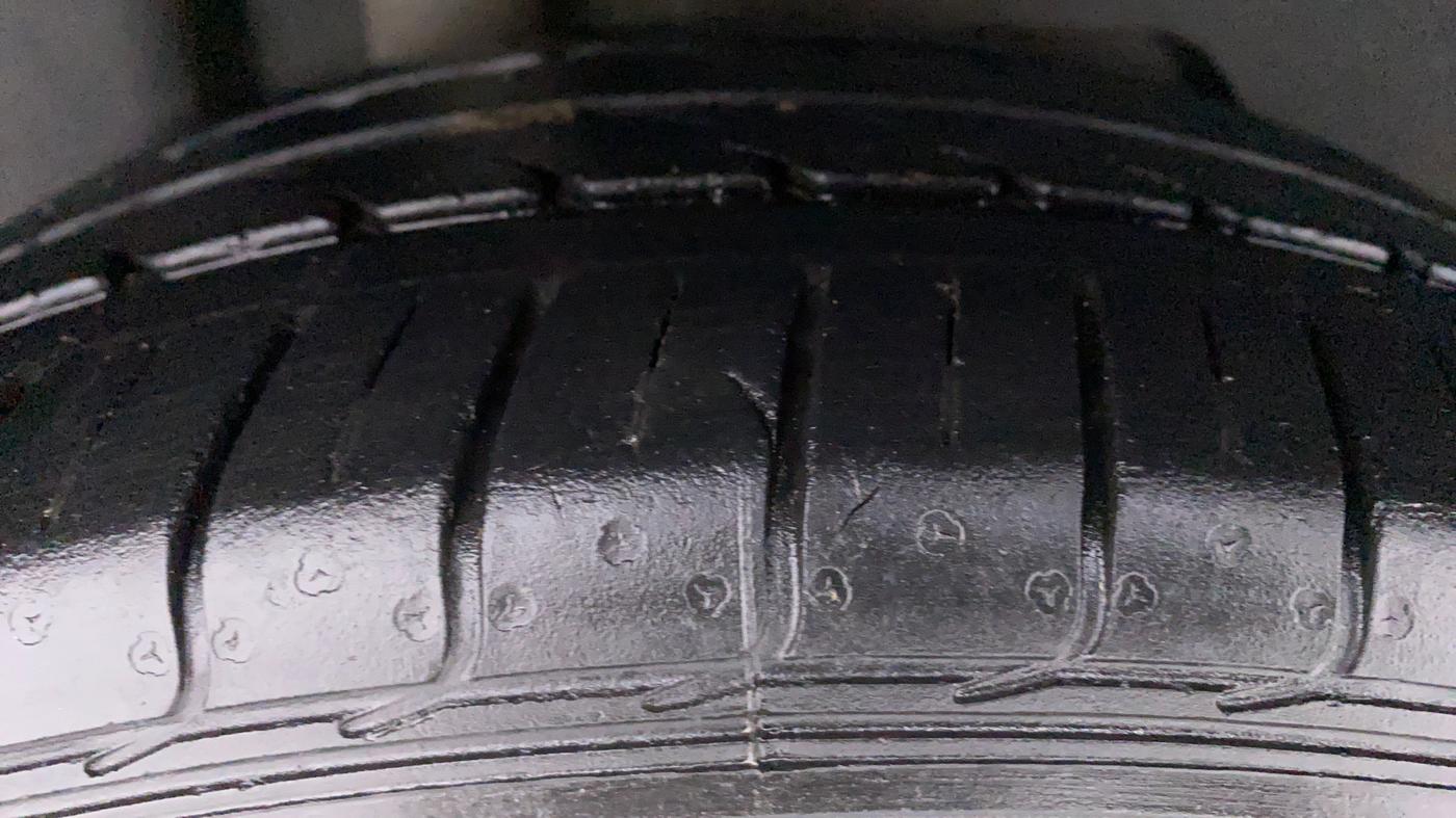 2019 Ford FREESTYLE TITANIUM + 1.2 TI-VCT, Petrol, Manual, 38,407 km, Right Rear Tyre Tread