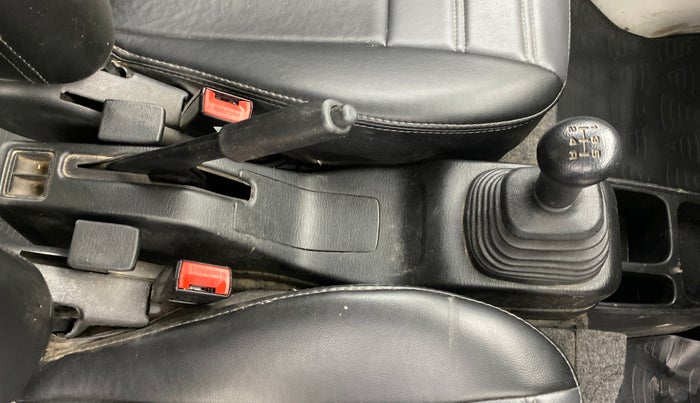 2022 Maruti Eeco 7 STR STD(O), Petrol, Manual, 16,427 km, Gear Lever