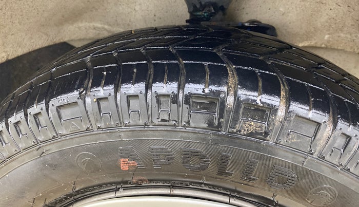 2022 Maruti Eeco 7 STR STD(O), Petrol, Manual, 16,427 km, Right Front Tyre Tread