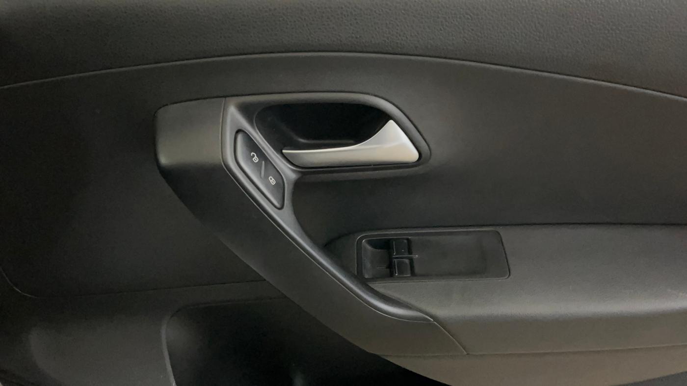2019 Volkswagen Polo TRENDLINE 1.0L, Petrol, Manual, 22,766 km, Driver Side Door Panels Control
