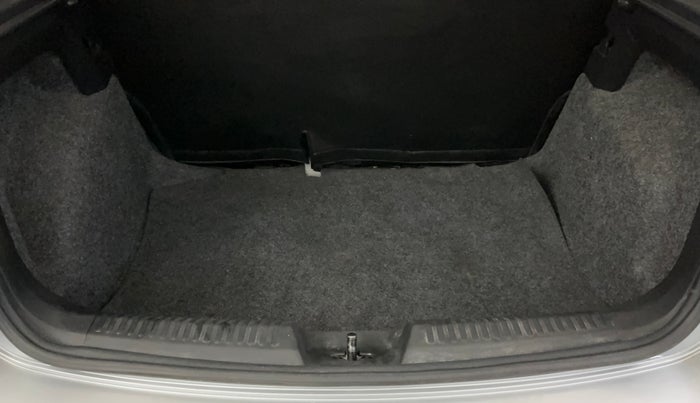 2019 Volkswagen Polo TRENDLINE 1.0L, Petrol, Manual, 22,707 km, Boot Inside