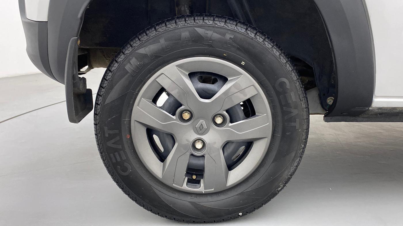 2018 Renault Kwid 1.0 RXT Opt, Petrol, Manual, 17,371 km, Right Rear Wheel
