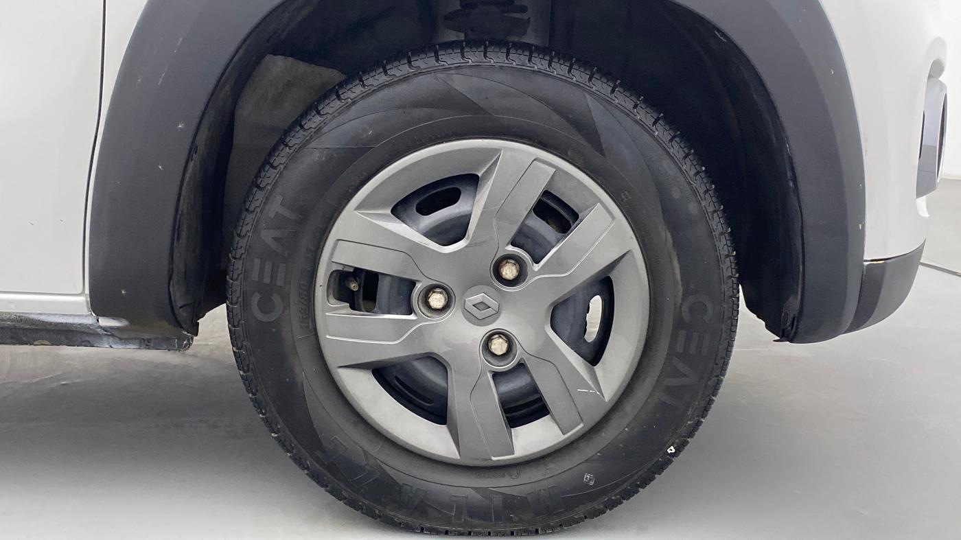 2018 Renault Kwid 1.0 RXT Opt, Petrol, Manual, 17,371 km, Right Front Wheel