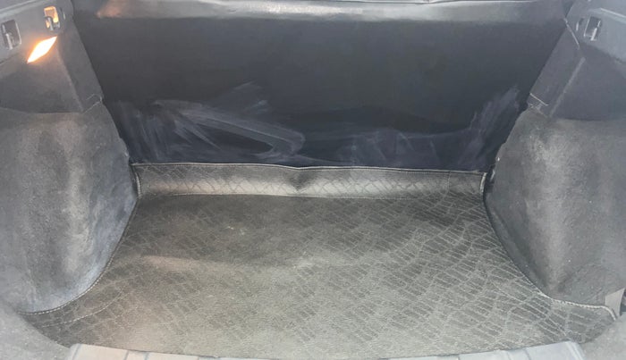 2021 Tata NEXON XM PETROL, Petrol, Manual, 43,360 km, Boot Inside