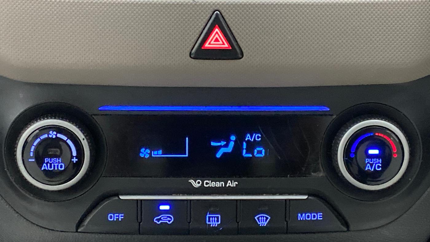 2017 Hyundai Creta SX PLUS 1.6 PETROL, Petrol, Manual, 72,595 km, Automatic Climate Control