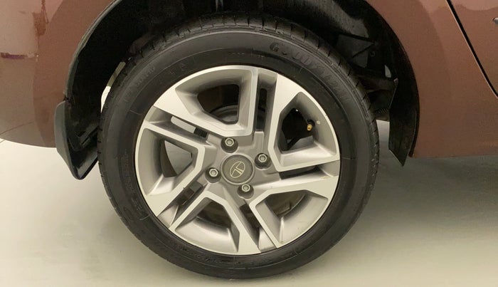 2023 Tata TIGOR XZA PLUS PETROL, Petrol, Automatic, 8,683 km, Right Rear Wheel