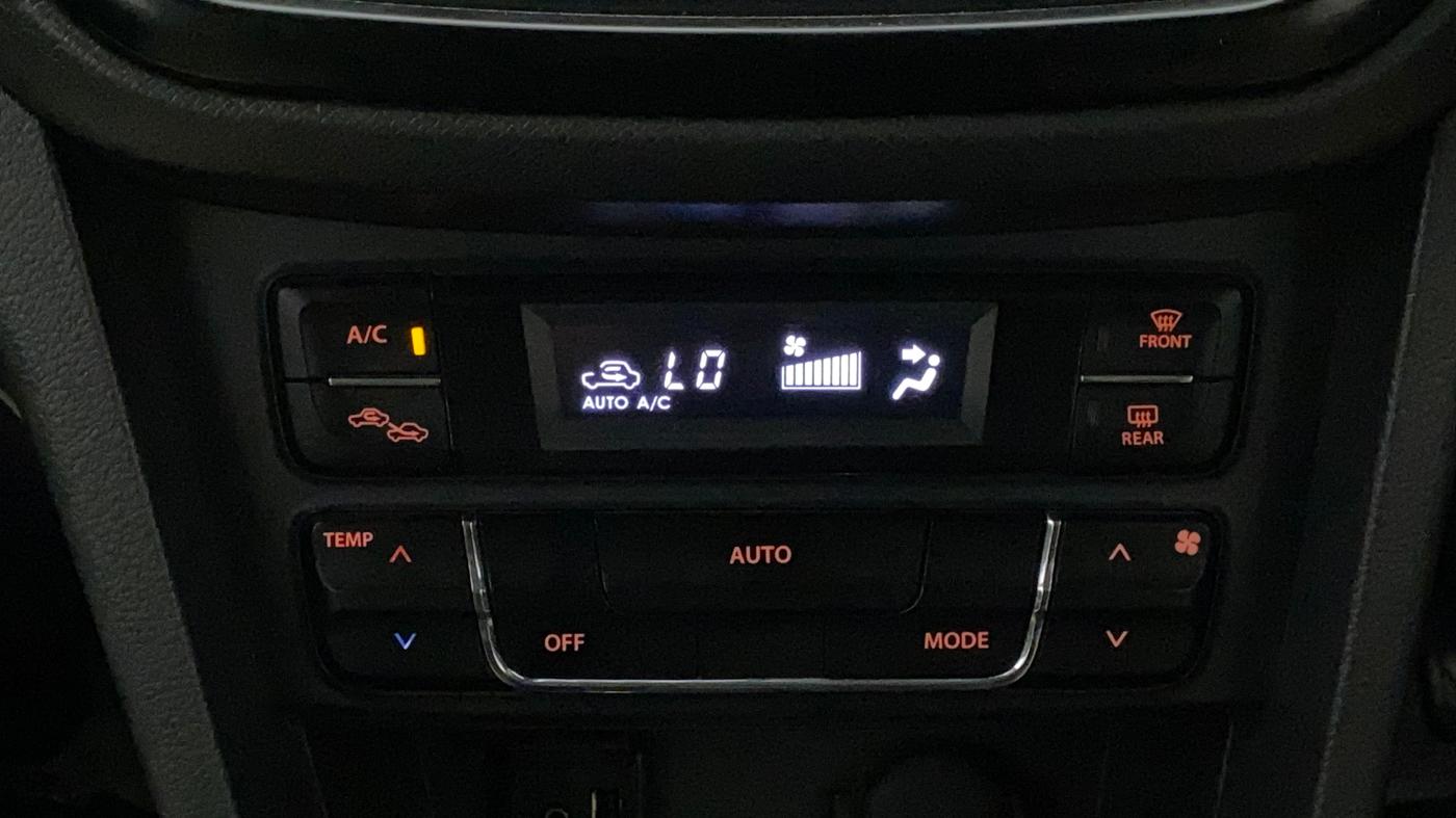 2016 Maruti Vitara Brezza ZDI PLUS, Diesel, Manual, 70,073 km, Automatic Climate Control