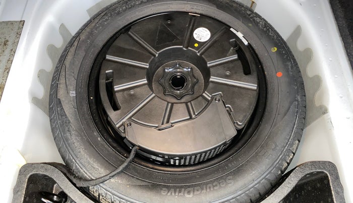 2022 Skoda SLAVIA STYLE 1.0L TSI MT, Petrol, Manual, 58,076 km, Spare Tyre