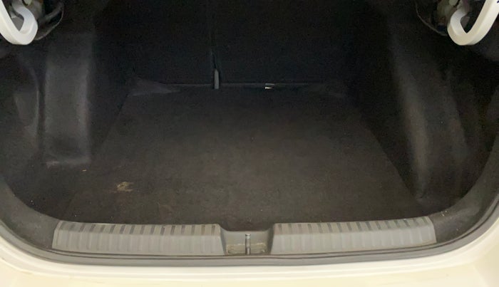 2022 Skoda SLAVIA STYLE 1.0L TSI MT, Petrol, Manual, 58,076 km, Boot Inside