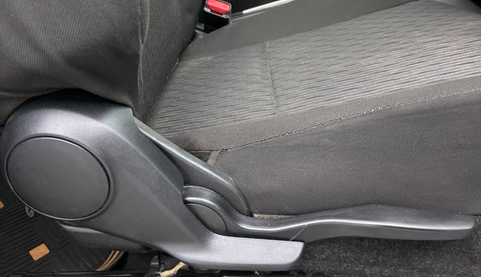 2018 Maruti Baleno ZETA PETROL 1.2, Petrol, Manual, 24,390 km, Driver Side Adjustment Panel