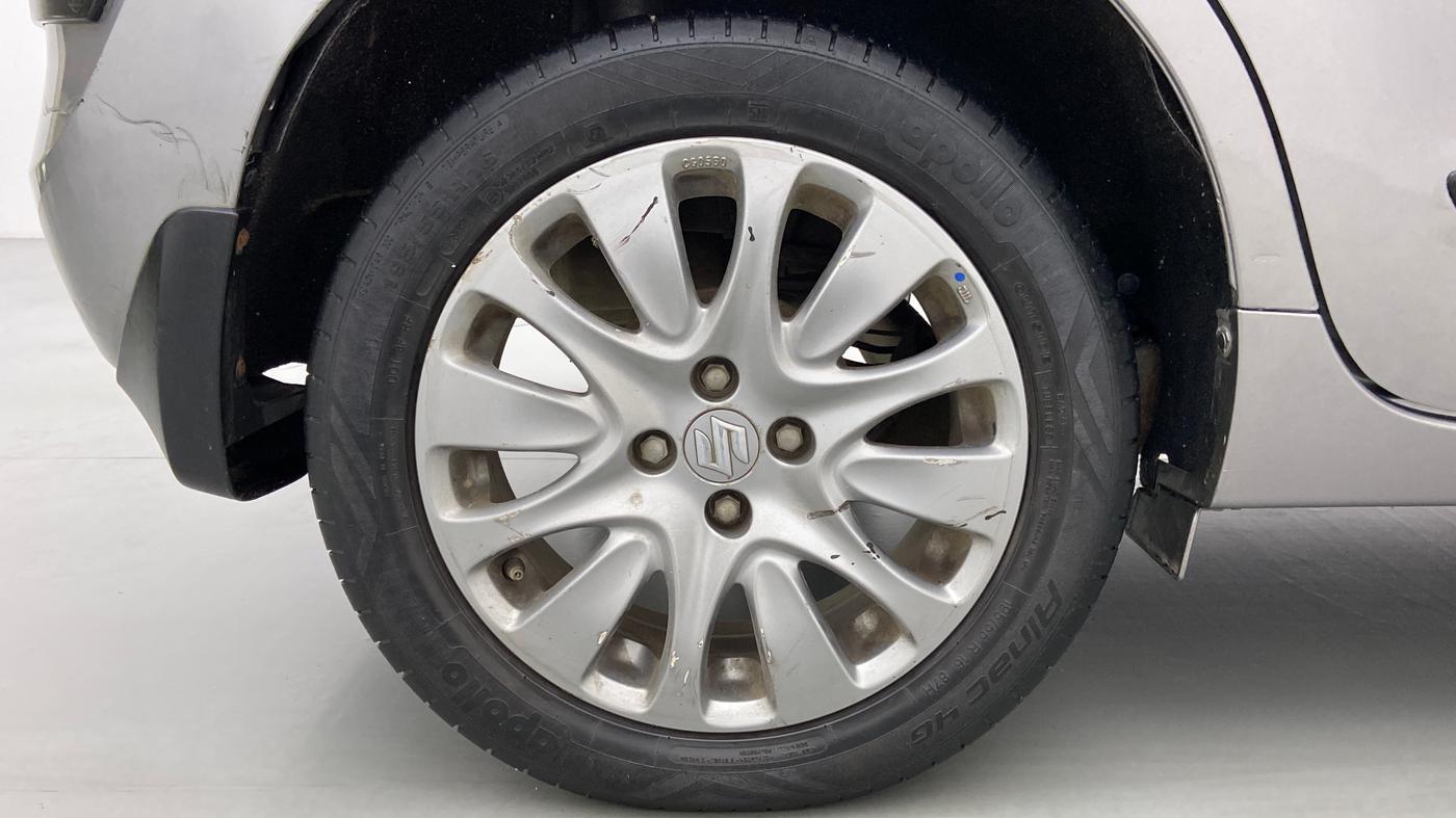 2018 Maruti Baleno ZETA PETROL 1.2, Petrol, Manual, 24,390 km, Right Rear Wheel