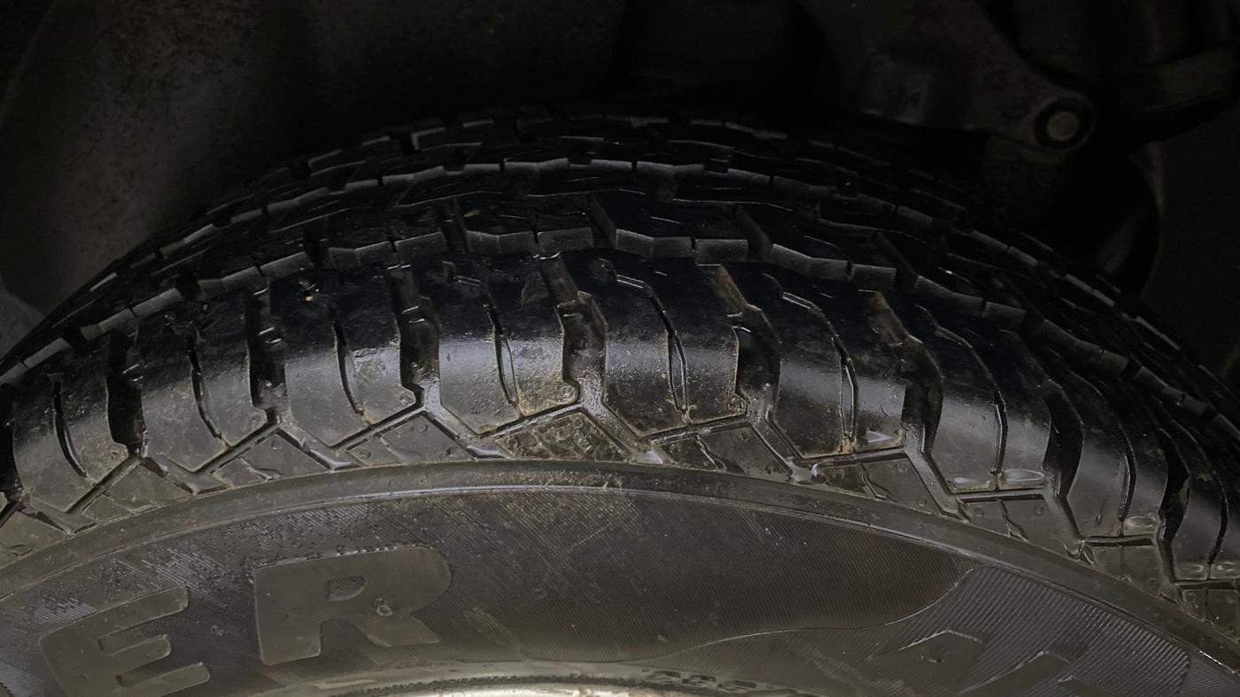 2019 Tata Harrier XZ 2.0L, Diesel, Manual, 72,373 km, Right Rear Tyre Tread