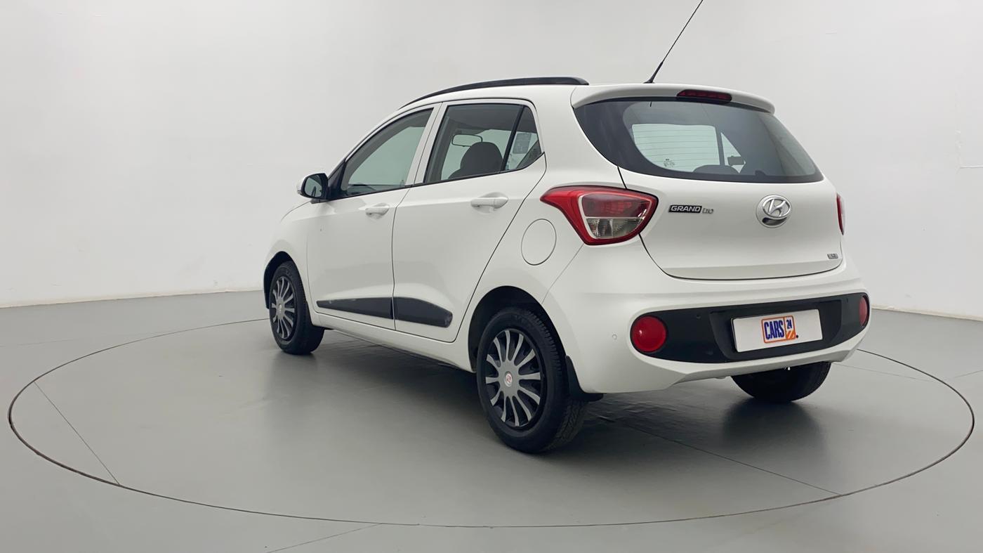 2017 Hyundai Grand i10 Sportz(O) 1.2 MT, Petrol, Manual, 1,00,951 km, Left Back Diagonal (45- Degree) View