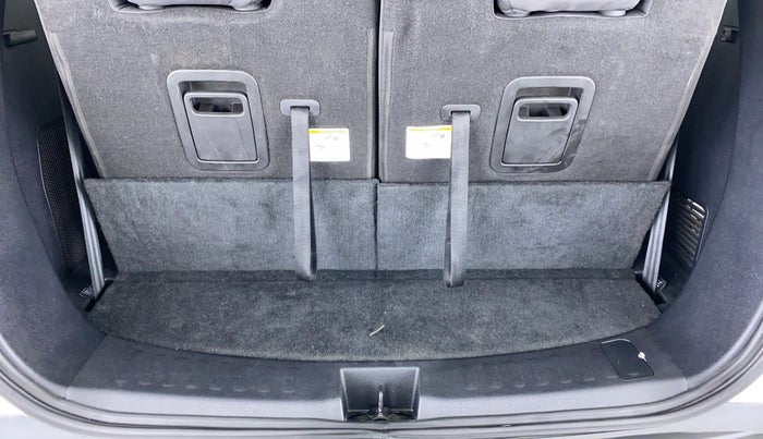 2021 Tata Safari XE 2.0 KRYOTEC, Diesel, Manual, 18,390 km, Boot Inside
