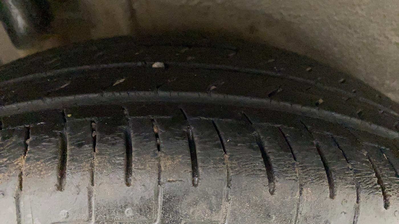 2018 Maruti IGNIS DELTA 1.2 AMT, Petrol, Automatic, 49,158 km, Right Rear Tyre Tread