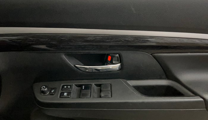 2021 Maruti XL6 ZETA AT, Petrol, Automatic, 60,970 km, Driver Side Door Panels Control