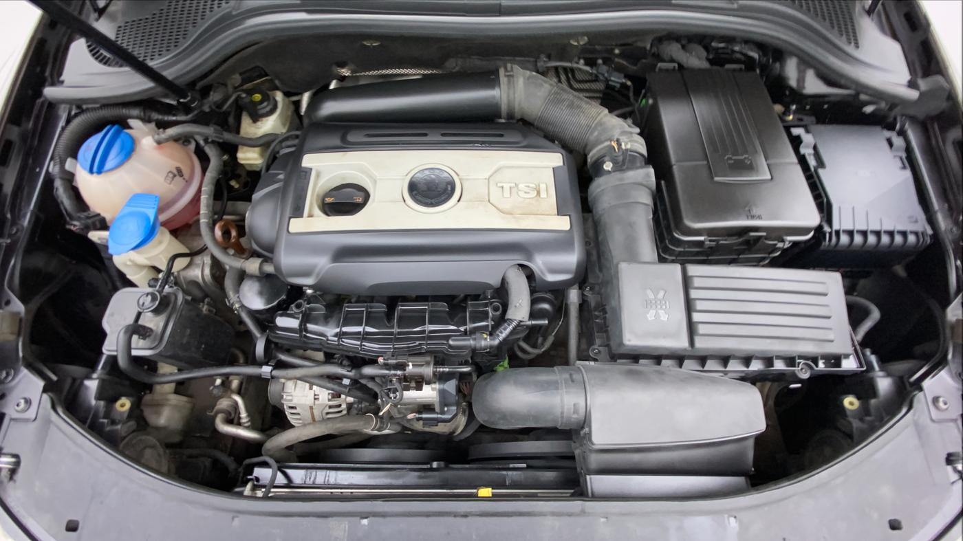 2012 Skoda Superb ELEGANCE 1.8 TSI AT, Petrol, Automatic, 49,890 km, Open Bonet