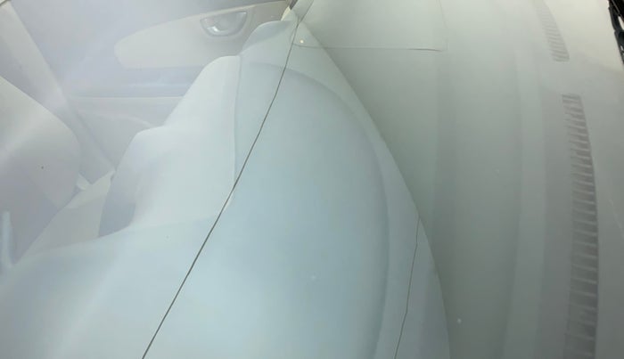 2013 Honda Brio VX MT, Petrol, Manual, 43,336 km, Front windshield - Minor spot on windshield
