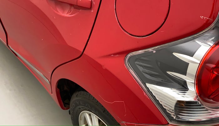 2013 Honda Brio VX MT, Petrol, Manual, 43,336 km, Left quarter panel - Minor scratches
