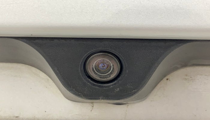 2018 Jeep Compass LIMITED (O) 1.4 PETROL AT, Petrol, Automatic, 1,03,221 km, Parking Camera