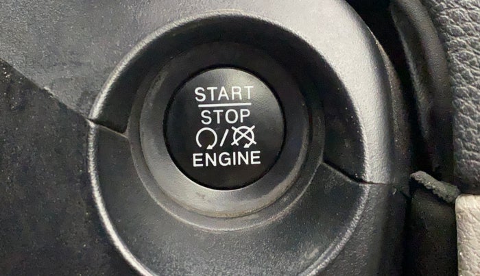 2018 Jeep Compass LIMITED (O) 1.4 PETROL AT, Petrol, Automatic, 1,03,221 km, Keyless Start/ Stop Button