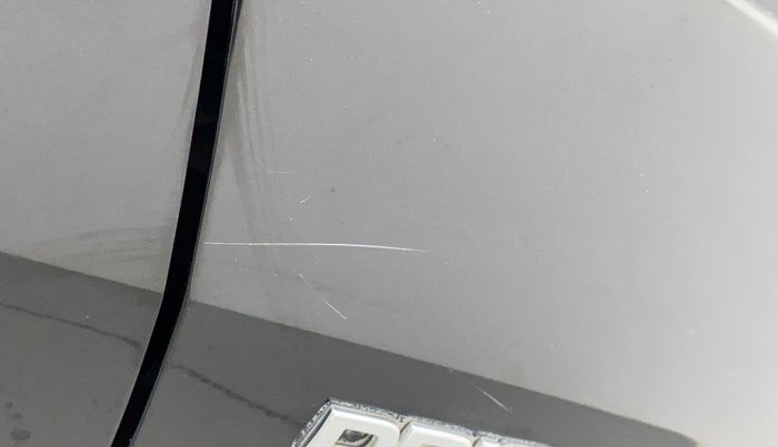 2013 Maruti Swift VDI, Diesel, Manual, 1,09,007 km, Right fender - Minor scratches
