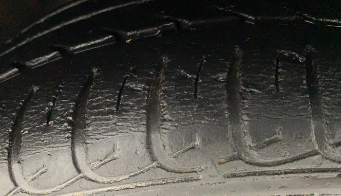 2019 Tata Tiago XZA PLUS PETROL, Petrol, Automatic, 27,195 km, Right Front Tyre Tread