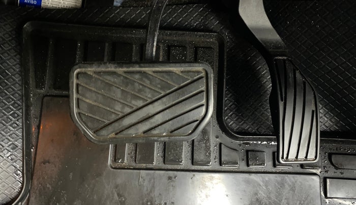 2022 Toyota URBAN CRUISER HIGH GRADE AT, Petrol, Automatic, 22,090 km, Pedals