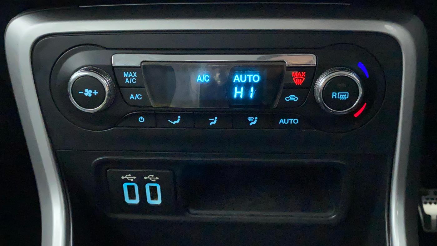 2018 Ford Ecosport TITANIUM 1.5L DIESEL, Diesel, Manual, 45,686 km, Automatic Climate Control
