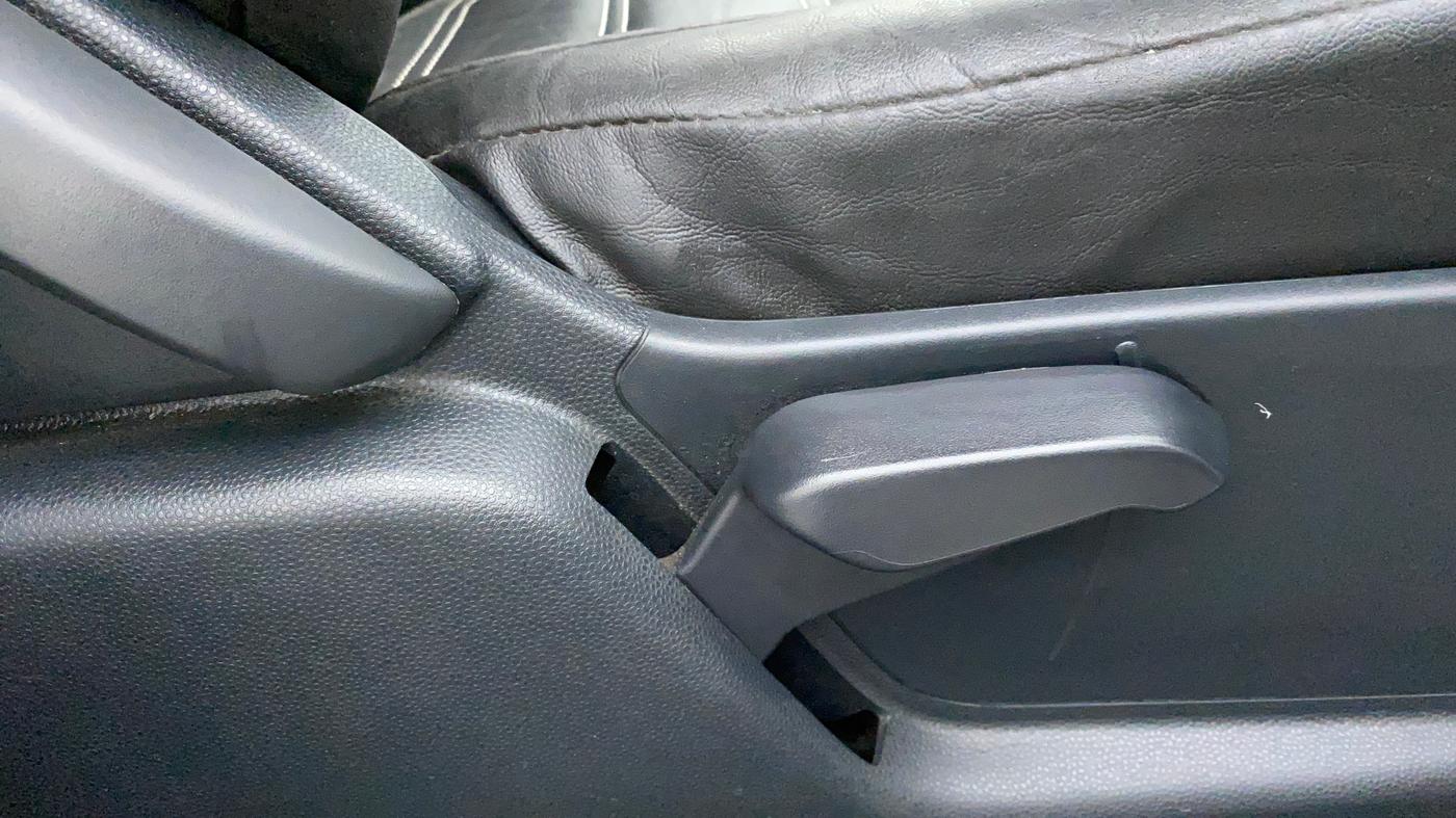 2018 Ford Ecosport TITANIUM 1.5L DIESEL, Diesel, Manual, 45,686 km, Driver Side Adjustment Panel
