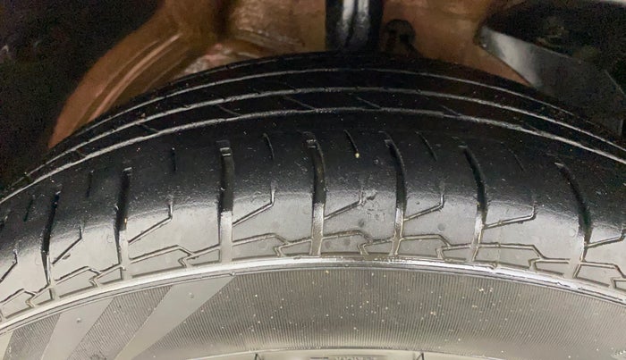 2020 MG HECTOR SHARP 2.0 DIESEL, Diesel, Manual, 82,816 km, Right Front Tyre Tread