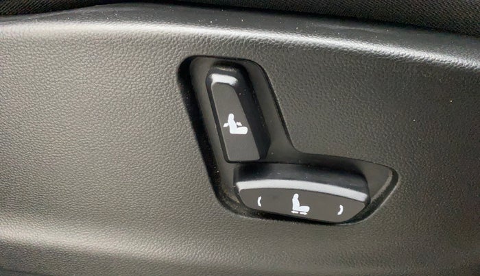 2020 MG HECTOR SHARP 2.0 DIESEL, Diesel, Manual, 82,816 km, Driver Side Adjustment Panel