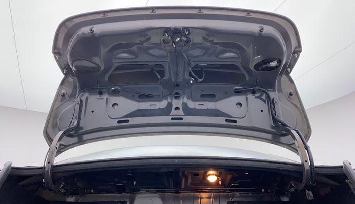 2017 Maruti Ciaz SIGMA 1.4 VVT, Petrol, Manual, 75,398 km, Boot Door Open