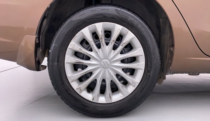 2017 Maruti Ciaz SIGMA 1.4 VVT, Petrol, Manual, 75,398 km, Right Rear Wheel