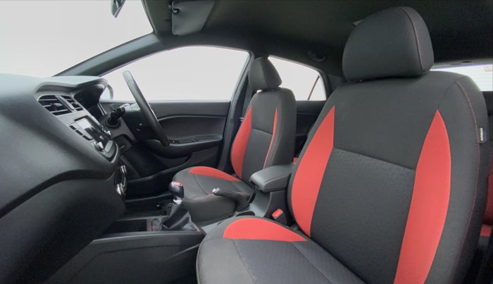 2018 Hyundai i20 Active 1.2 SX, Petrol, Manual, 18,304 km, Right Side Front Door Cabin