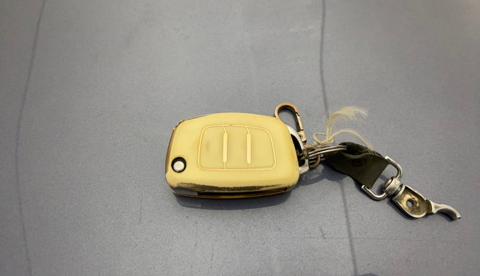 2014 Hyundai Xcent S 1.2, Petrol, Manual, 65,785 km, Key Close Up