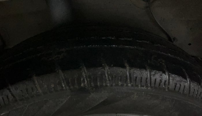 2018 Maruti Celerio VXI (O), Petrol, Manual, 40,717 km, Right Rear Tyre Tread