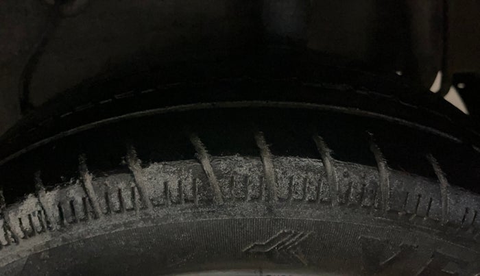 2018 Maruti Celerio VXI (O), Petrol, Manual, 40,717 km, Left Rear Tyre Tread