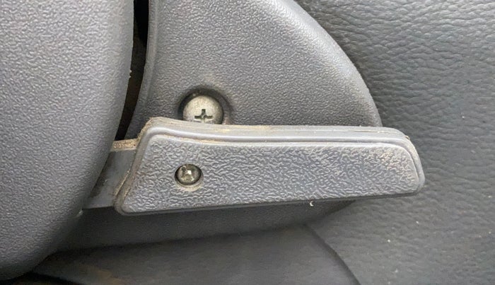 2013 Maruti Alto 800 VXI, Petrol, Manual, 83,714 km, Driver Side Adjustment Panel