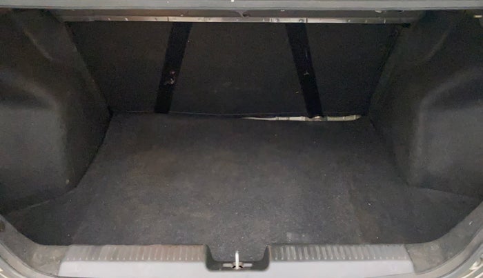 2017 Maruti Dzire ZXI PLUS, Petrol, Manual, 30,881 km, Boot Inside