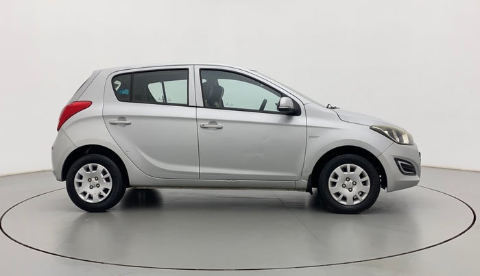 2014 Hyundai i20 MAGNA (O) 1.2, Petrol, Manual, 60,375 km, Right Side View