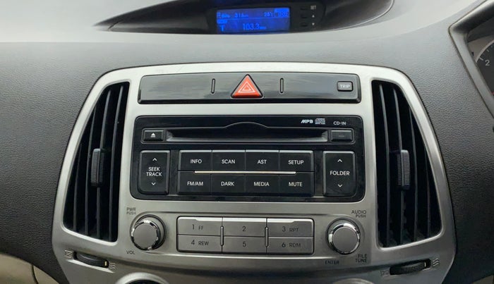 2014 Hyundai i20 MAGNA (O) 1.2, Petrol, Manual, 60,375 km, Infotainment System