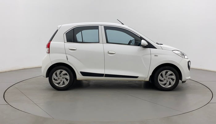 2019 Hyundai NEW SANTRO SPORTZ AMT, Petrol, Automatic, 16,757 km, Right Side View